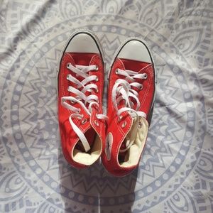 High-top Converse